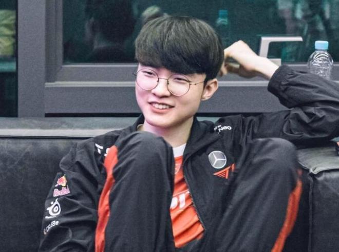 的李灏宇 的李灏宇